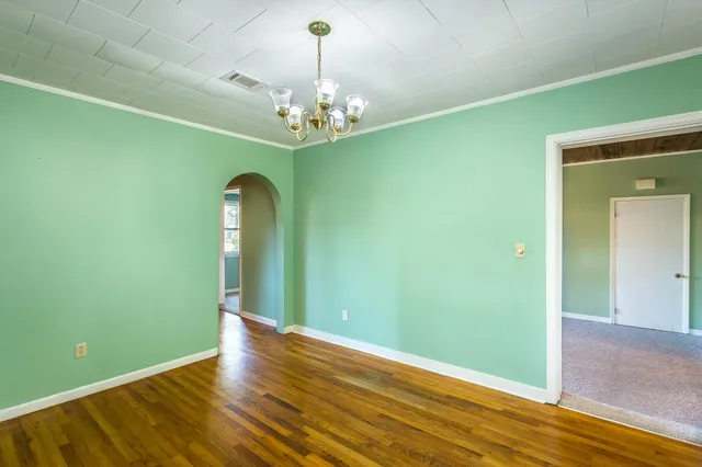 $299,000 | 253 Prado Street, Apalachicola, FL 32320