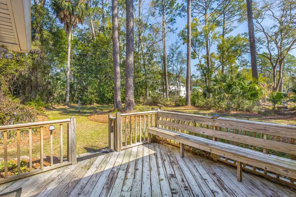 $299,000 | 253 Prado Street, Apalachicola, FL 32320