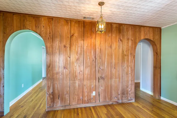 $299,000 | 253 Prado Street, Apalachicola, FL 32320