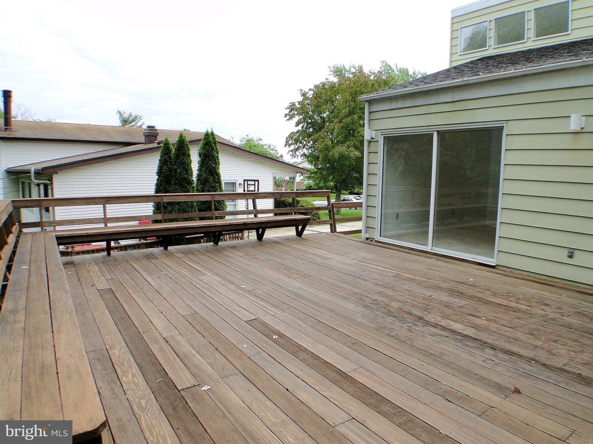 8232 Brattle Road Pikesville, MD 21208 - Photo 17 of 30 a view of outdoor space with seating