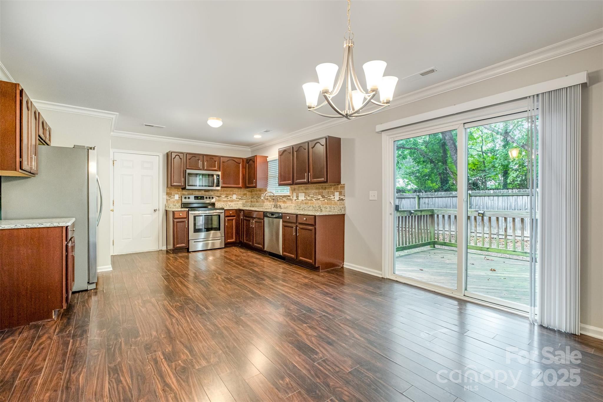 2539 Anna Garrison Road Charlotte, NC 28206 - Photo 5 of 16