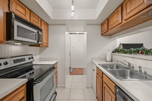 $140,000 | 4535 North O'Connor Road, Unit 1220, Irving, TX 75062