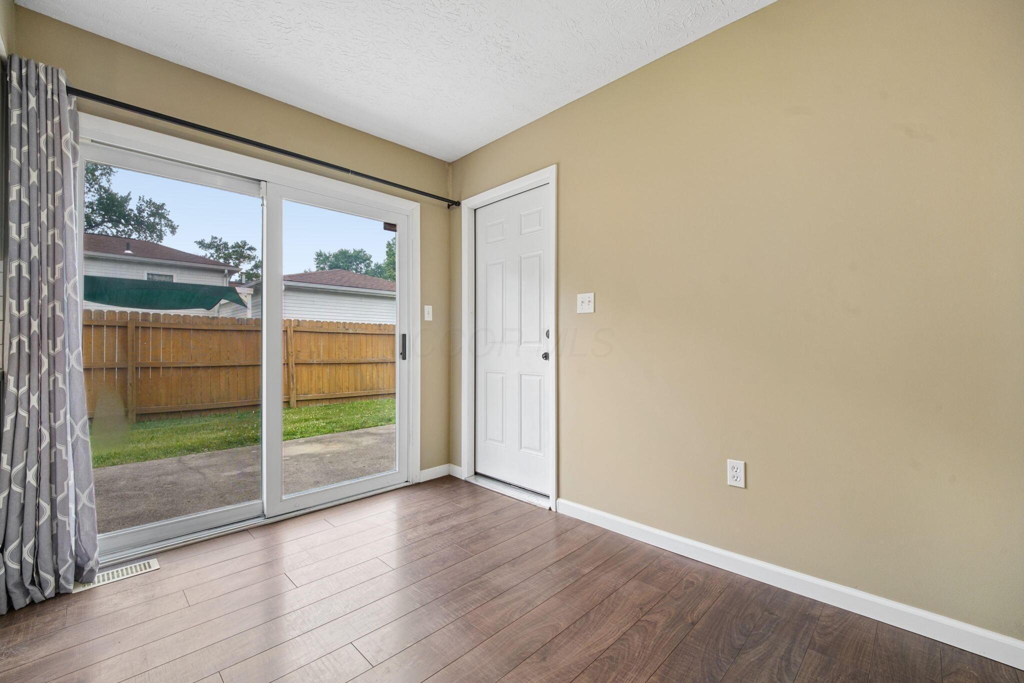 4909 Dunlap Road Columbus, OH 43229 - Photo 21 of 38 21-web-or-mls-4909-dunlap-rd
