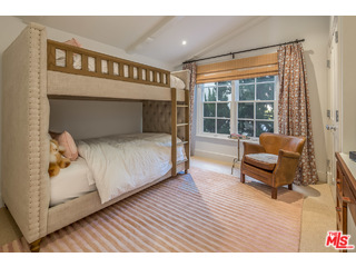 23510 Malibu Colony Road Malibu, CA 90265 - Photo 30 of 35