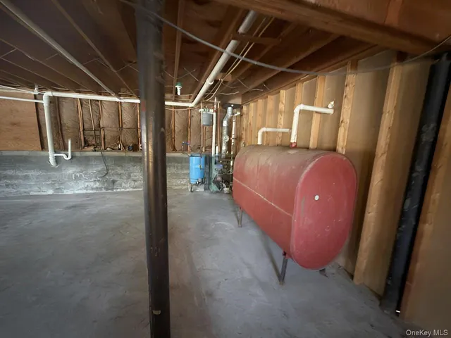 $180,000 | 45 Twisted Tree Lane, West Coxsackie, NY 12192