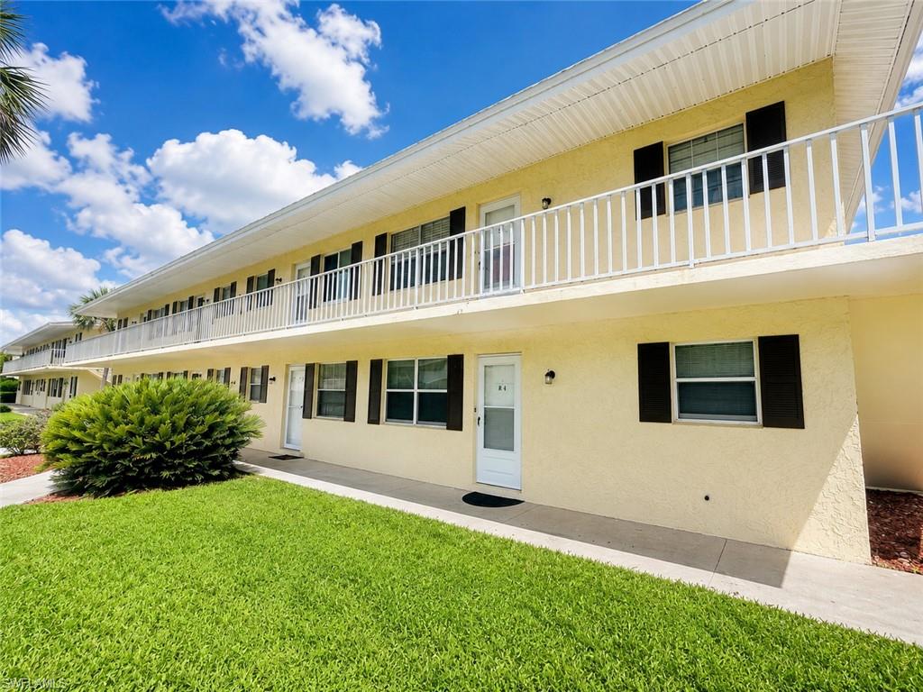 3325 Airport Road North, Unit R4 Naples, FL 34105 - Photo 17 of 18 Convenient first floor end unit