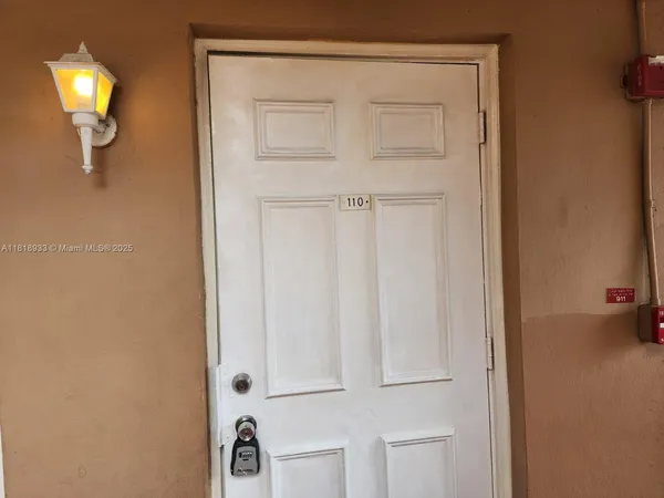 a view of a hallway with closet