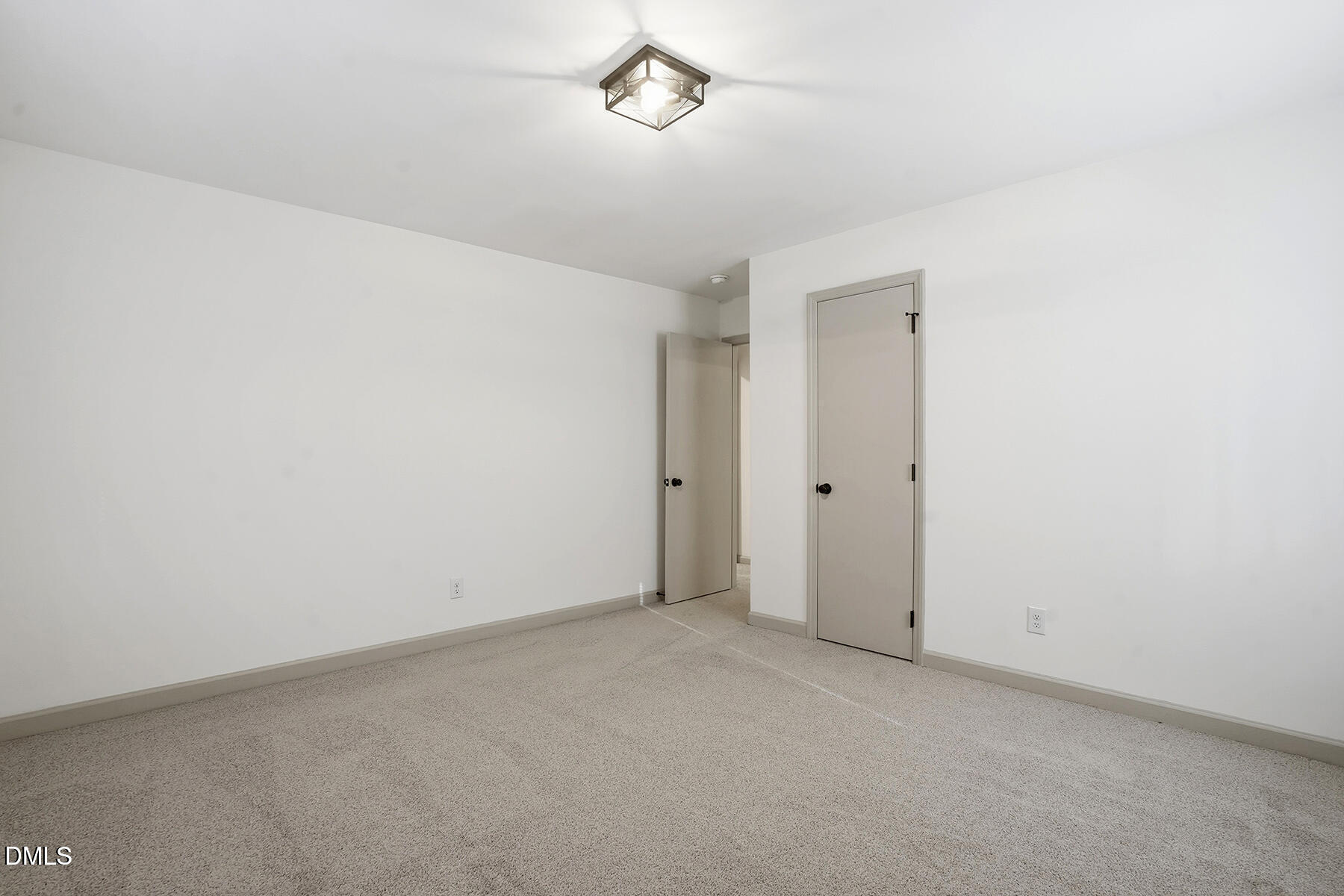 5112 Laurie Drive Raleigh, NC 27606 - Photo 11 of 15 20260103143843833498000000-o