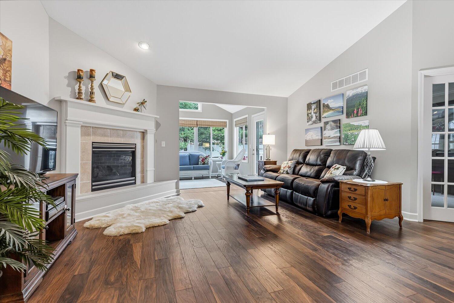 362 Round Hill Road Kalamazoo, MI 49009 - Photo 10 of 43 11-WM362roundhillrd-22