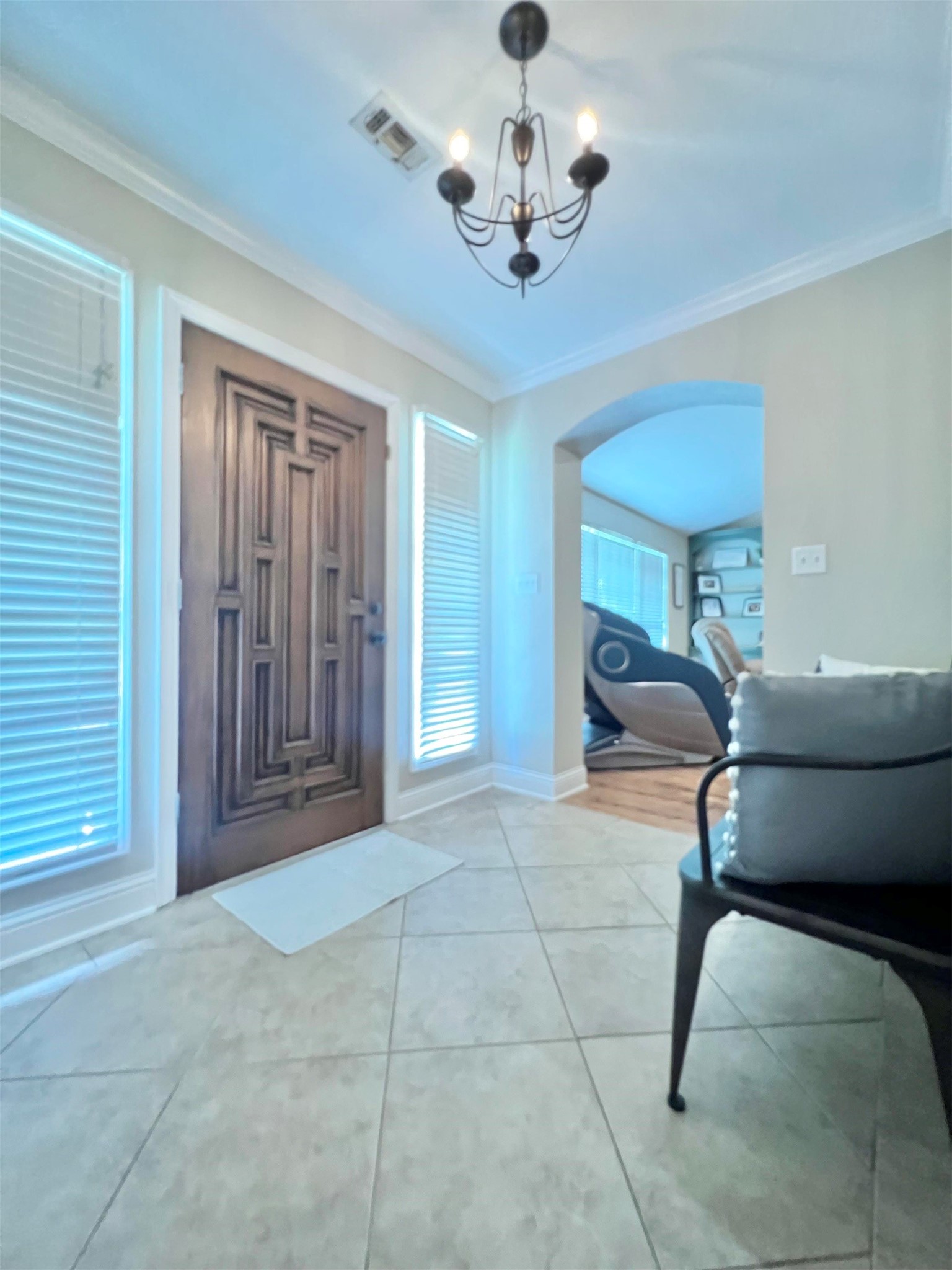 425 Lawrence Lane Vidor, TX 77662 - Photo 2 of 24