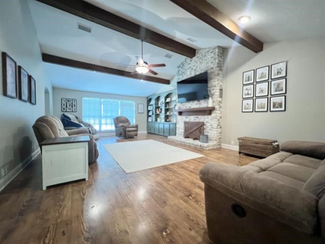 425 Lawrence Lane Vidor, TX 77662 - Photo 4 of 24