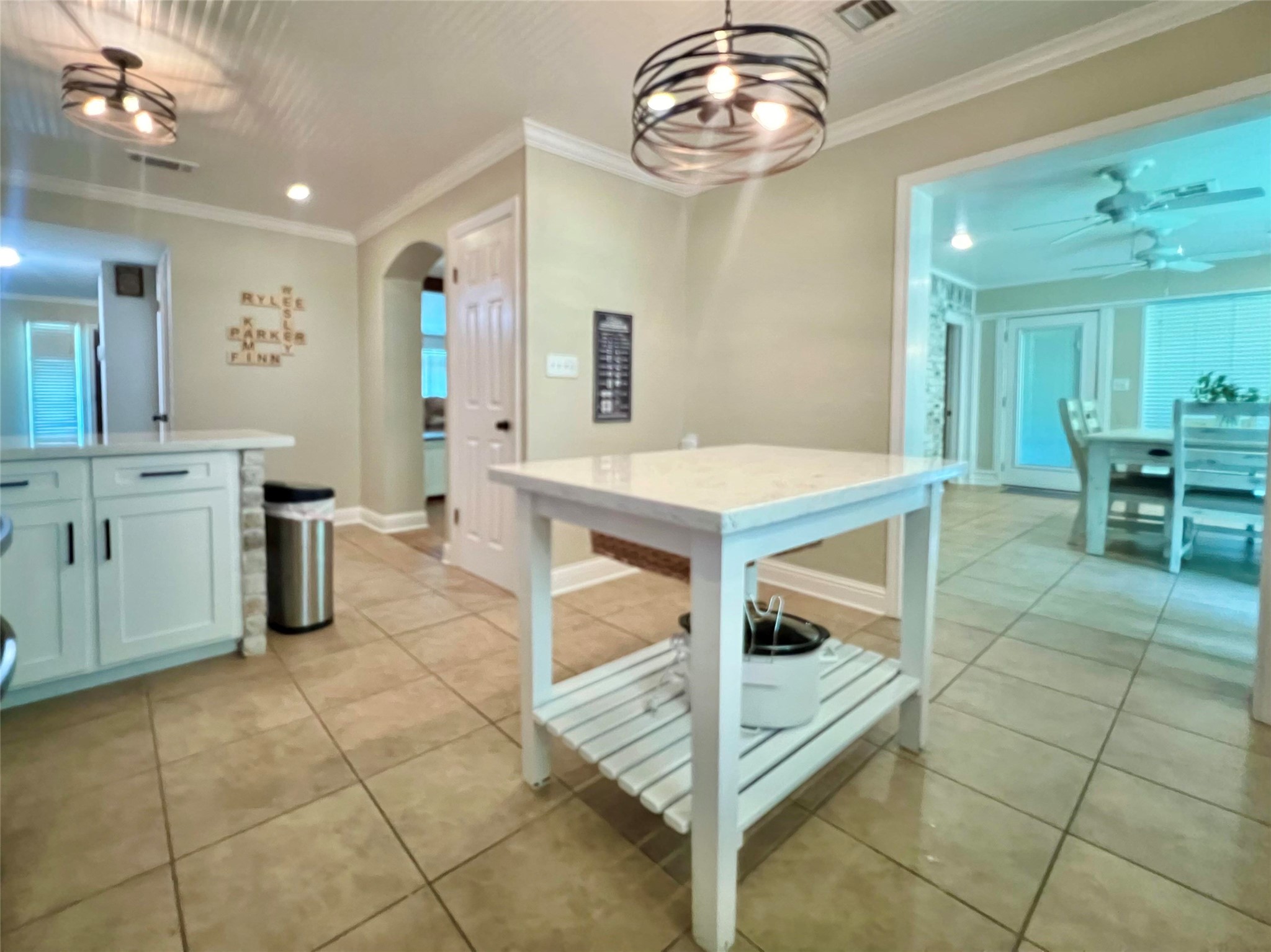 425 Lawrence Lane Vidor, TX 77662 - Photo 6 of 24