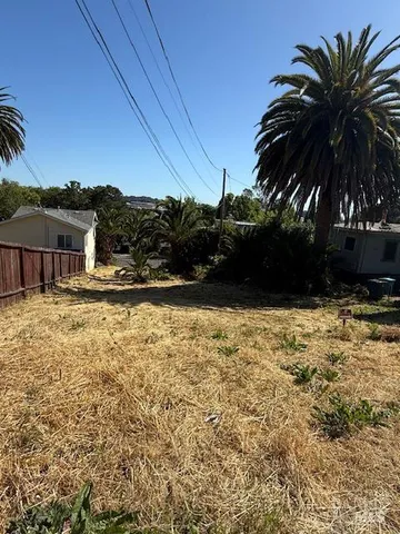 $110,000 | 208 Carolina Street, Vallejo, CA 94590