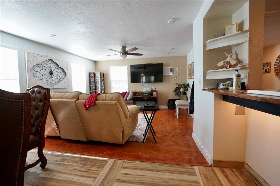 7296 Ligurta Road Golden Valley, AZ 86413 - Photo 13 of 49 Gallery Image 13