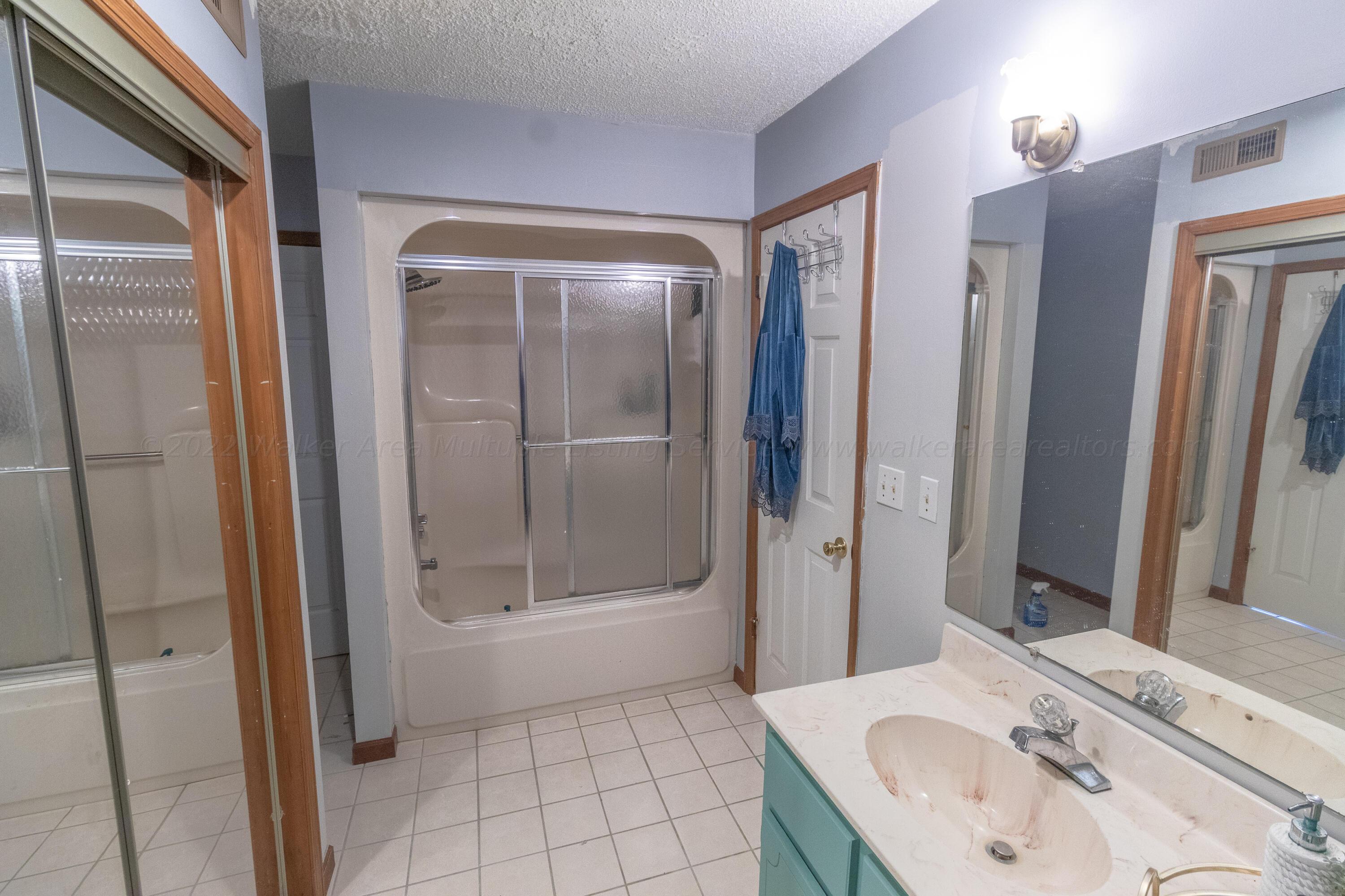 351 Lakeview Road Phil Campbell, AL 35581 - Photo 10 of 33 Gallery Image 10