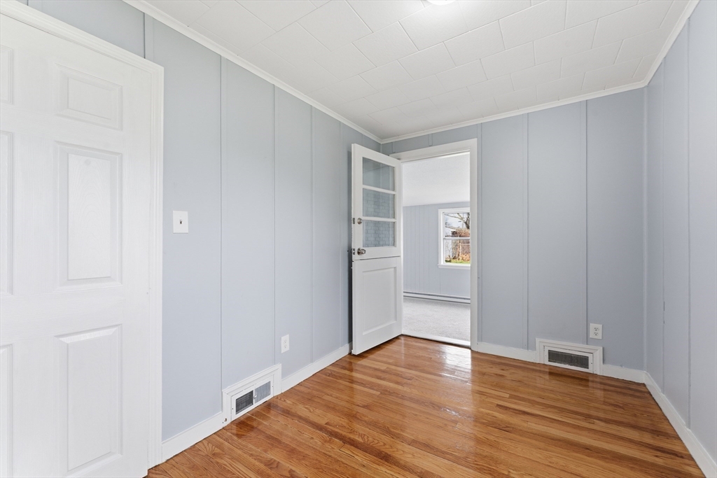 178 Penrose Street Springfield, MA 01109 - Photo 16 of 41