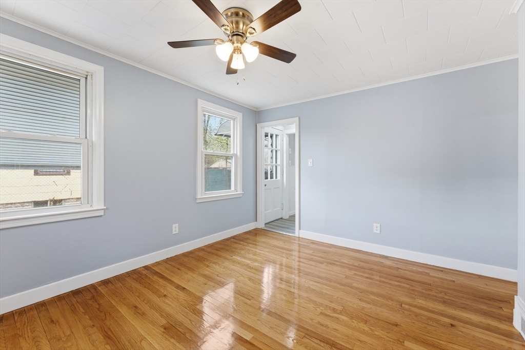 178 Penrose Street Springfield, MA 01109 - Photo 19 of 41