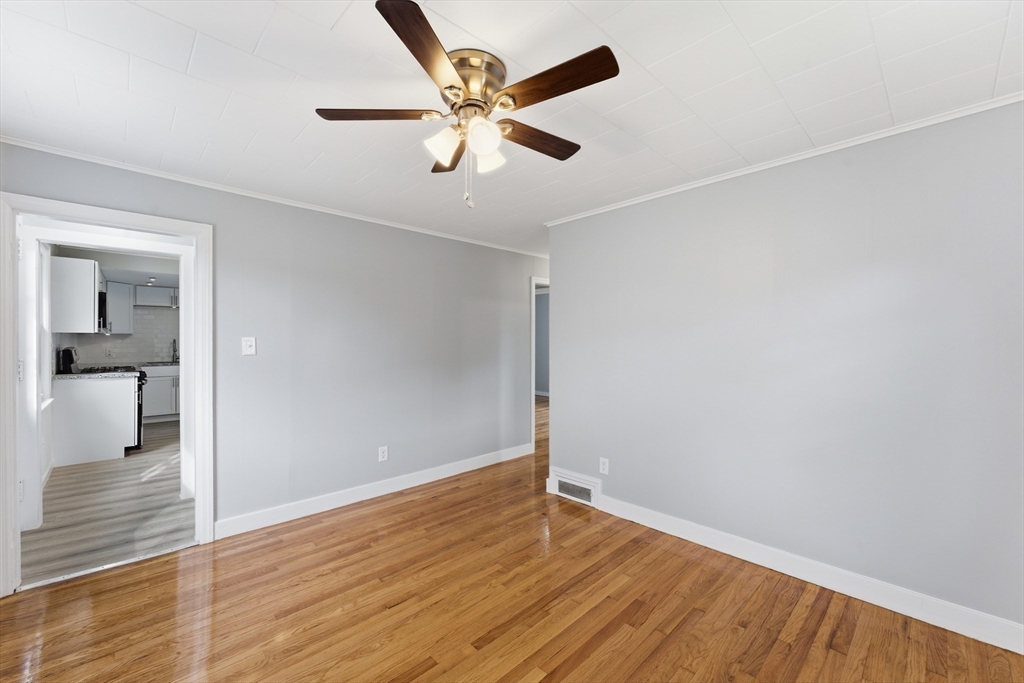 178 Penrose Street Springfield, MA 01109 - Photo 24 of 41