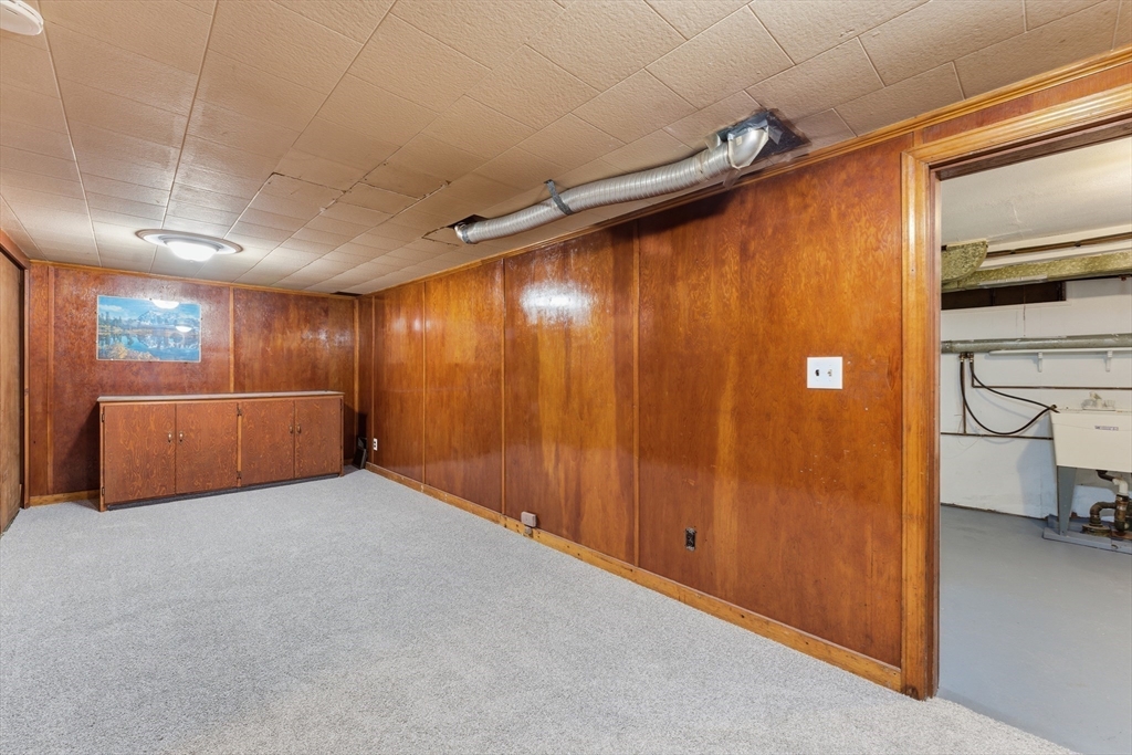 178 Penrose Street Springfield, MA 01109 - Photo 31 of 41