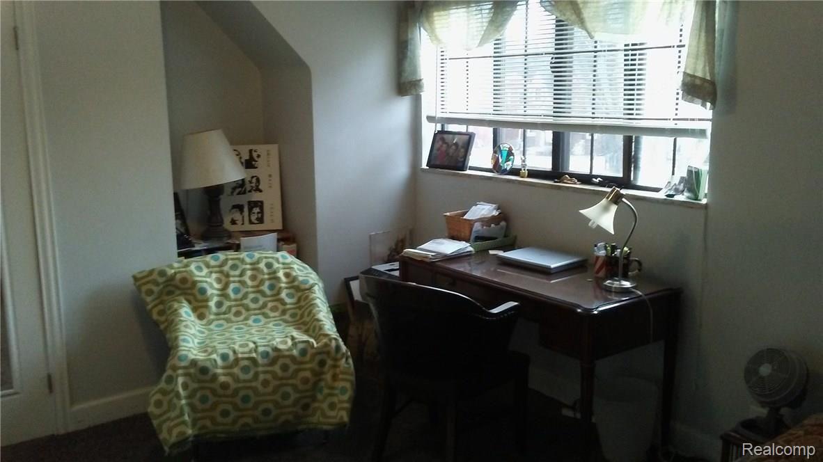 15042 Stahelin Road Detroit, MI 48223 - Photo 28 of 40 20170223_170651.jpg