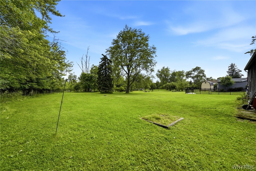 280 Bullis Road West Seneca, NY 14224 - Photo 39 of 43