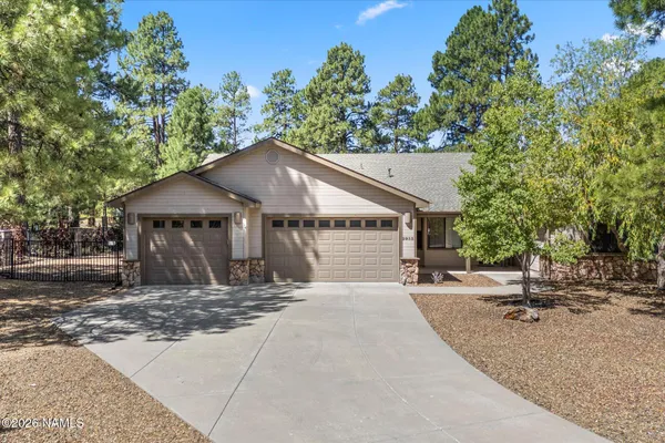 $839,500 | 2933 West Castle Pines Drive, Williams, AZ 86046