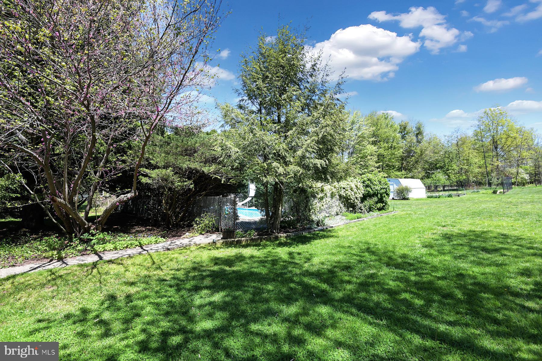 70 Copper Mine Road Princeton, NJ 08540 - Photo 32 of 42 Gardens near Pool Gate