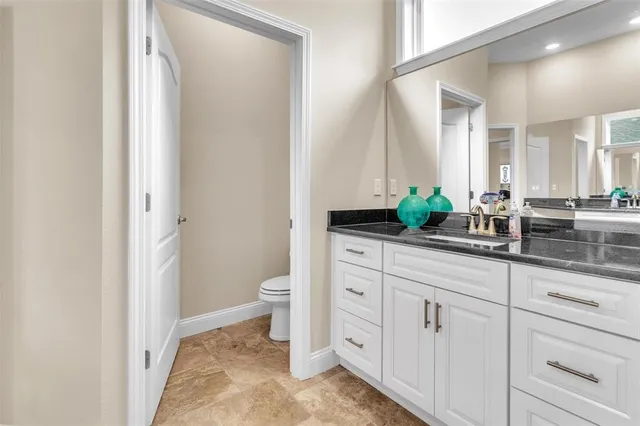 $475,000 | 10 Point Of Woods Drive, Palm Coast, FL 32164