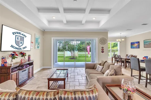 $475,000 | 10 Point Of Woods Drive, Palm Coast, FL 32164