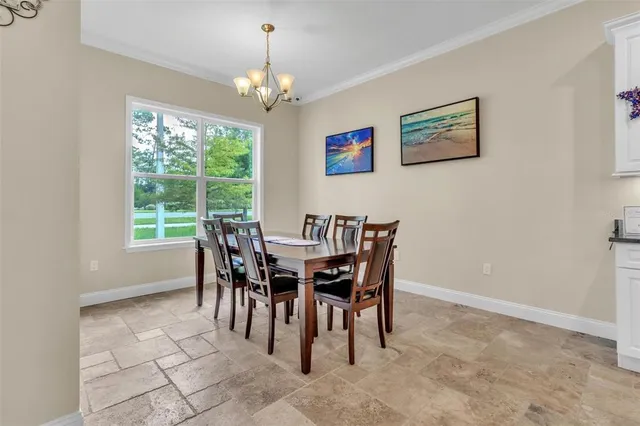 $475,000 | 10 Point Of Woods Drive, Palm Coast, FL 32164