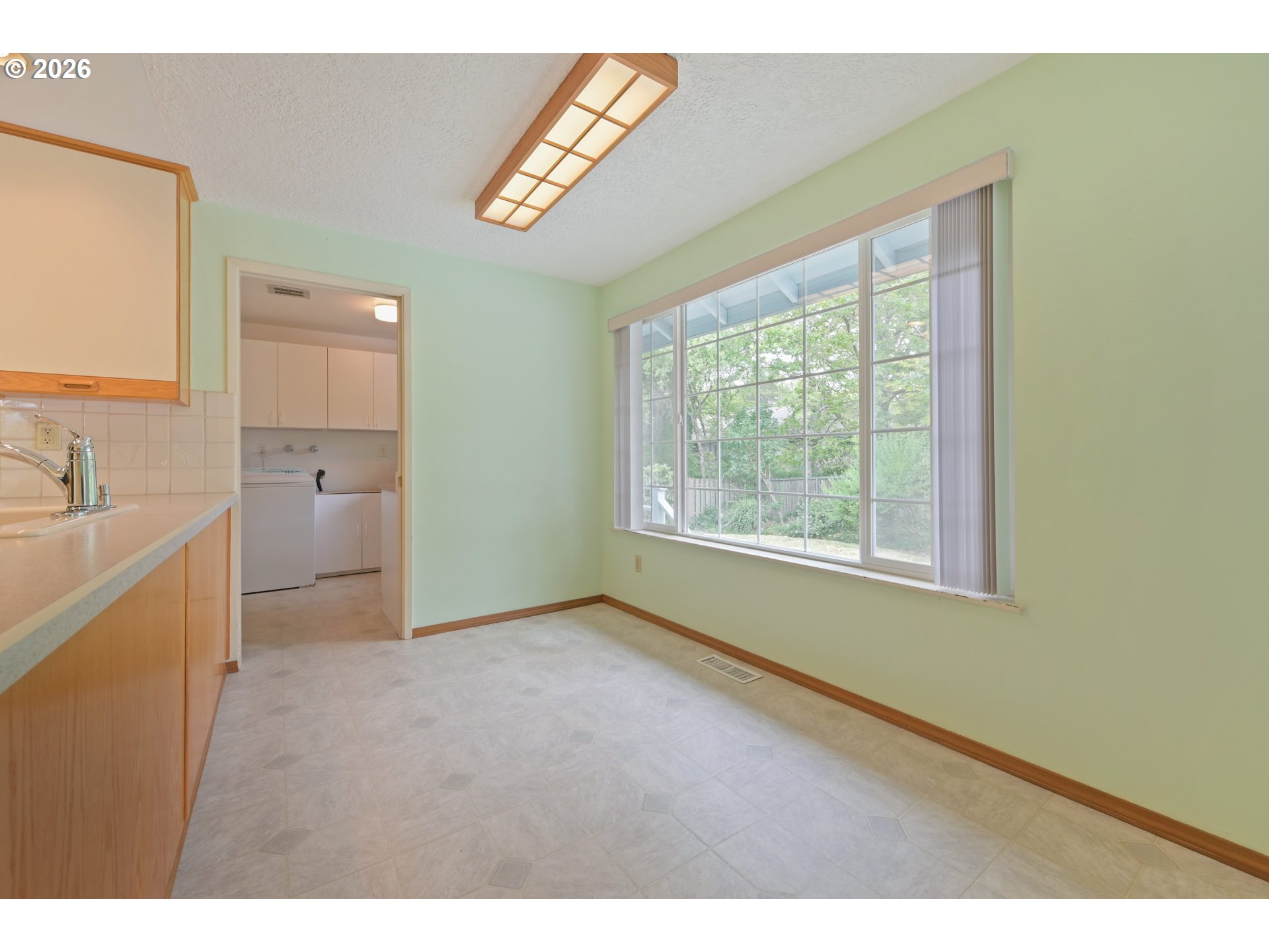14575 Southwest Glenbrook Road Beaverton, OR 97007 - Photo 12 of 42