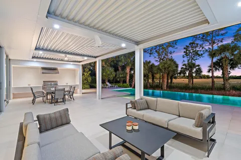 $4,350,000 | 13421 Sabal Chase, Palm Beach Gardens, FL 33418