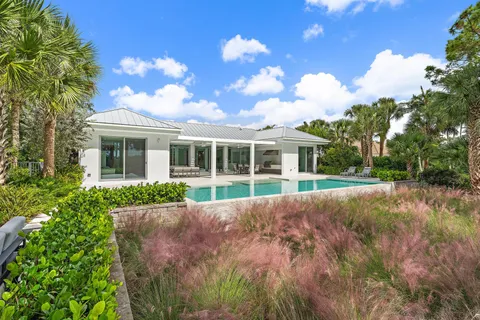 $4,350,000 | 13421 Sabal Chase, Palm Beach Gardens, FL 33418