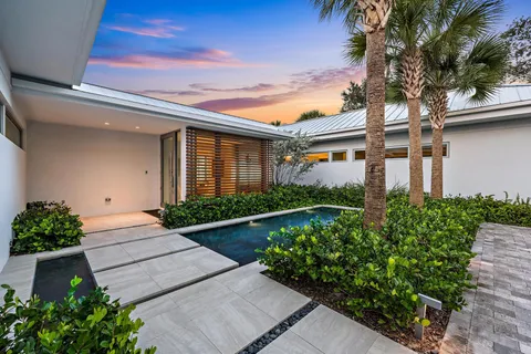 $4,350,000 | 13421 Sabal Chase, Palm Beach Gardens, FL 33418