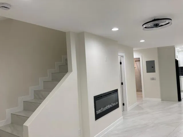 $3,195 | 4566 Cove Drive, Unit B, Carlsbad, CA 92008