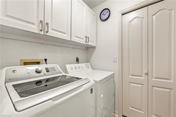 $384,500 | 26450 Sunderland Drive, Unit 2102, Bonita Springs, FL 34135