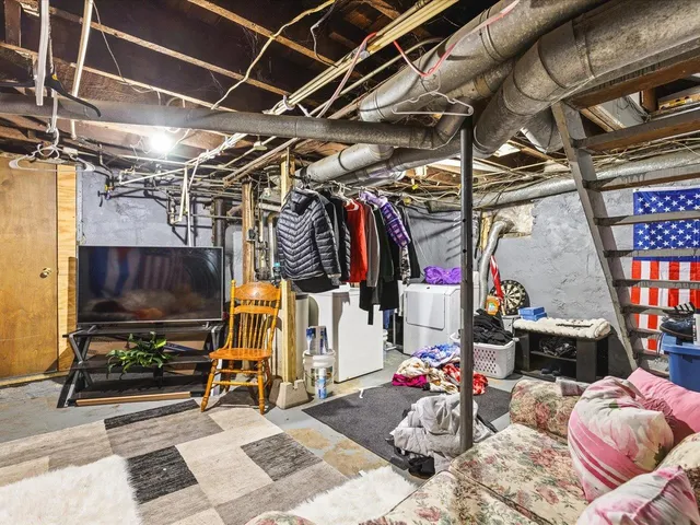 $185,000 | 1128 Grant Avenue, Rockford, IL 61103