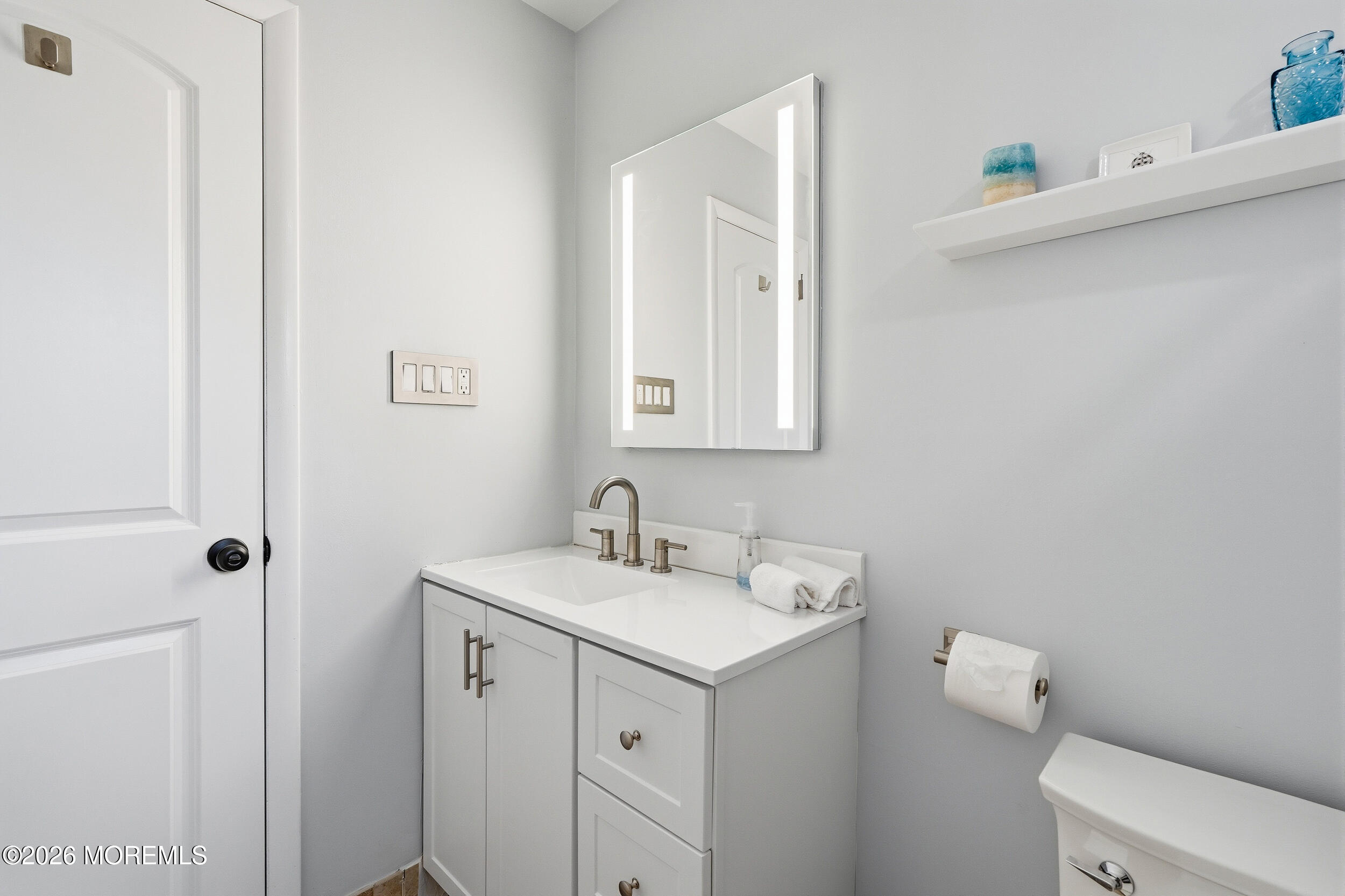 56 Hope Road Tinton Falls, NJ 07724 - Photo 36 of 57 041