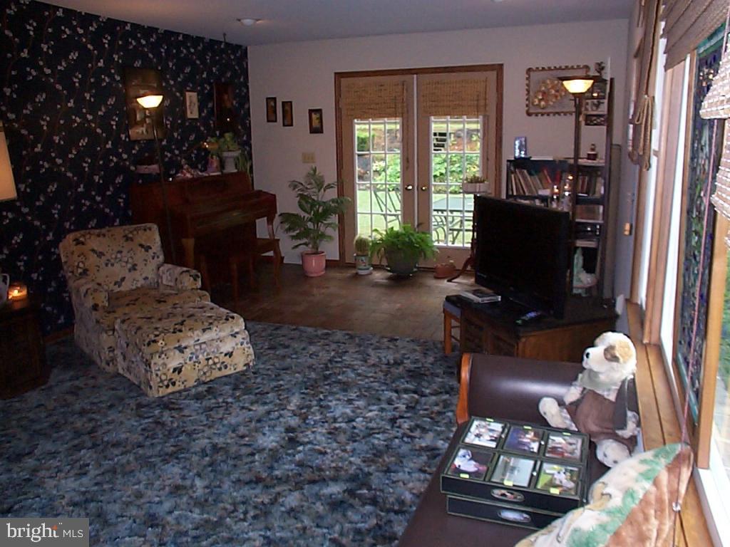224 Bomberger Road Akron, PA 17501 - Photo 11 of 37
