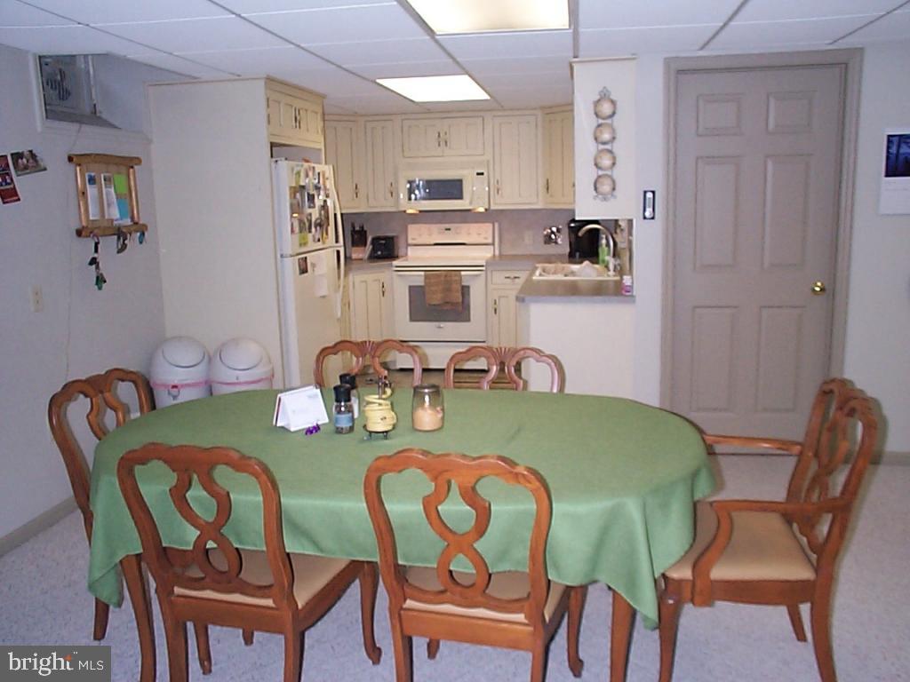 224 Bomberger Road Akron, PA 17501 - Photo 29 of 37