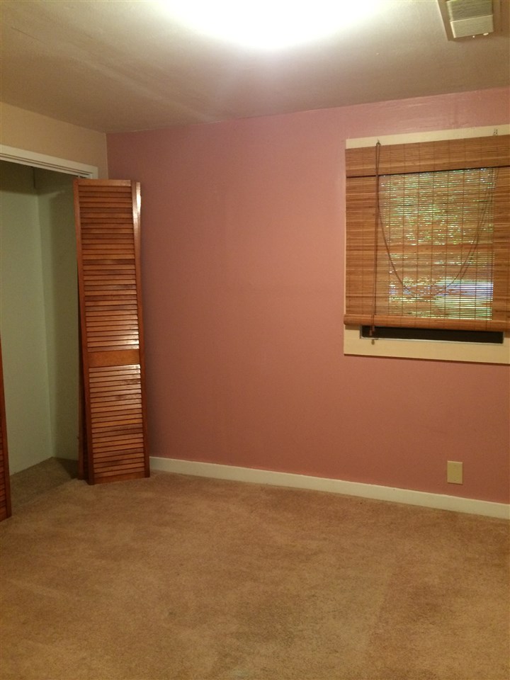 2455 South Knightridge Road Bloomington, IN 47401 - Photo 5 of 9