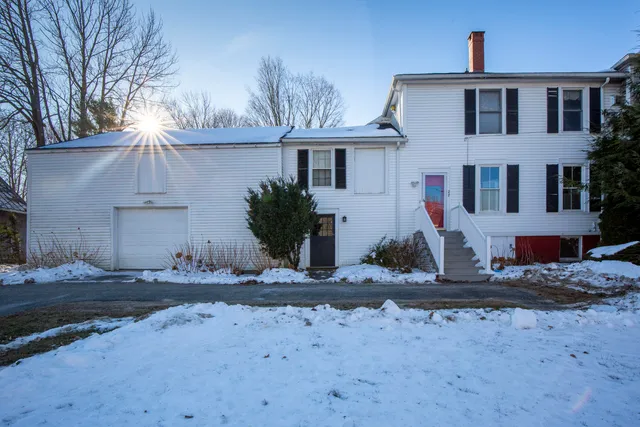 $330,000 | 27 Court Street, Unit 1, Belfast, ME 04915