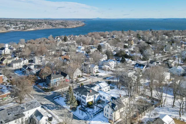 $330,000 | 27 Court Street, Unit 1, Belfast, ME 04915