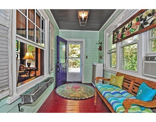 35 Juniper Road Worcester, MA 01602 - Photo 1 of 28 Gallery Image 1