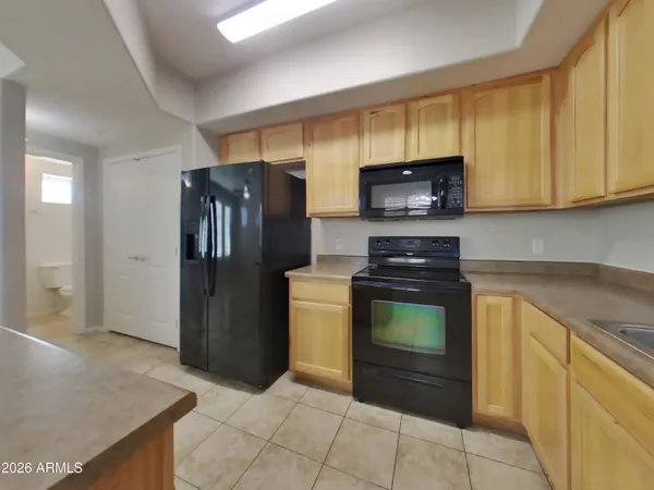 $1,699 | 16825 North 14th Street, Unit 66, Phoenix, AZ 85022