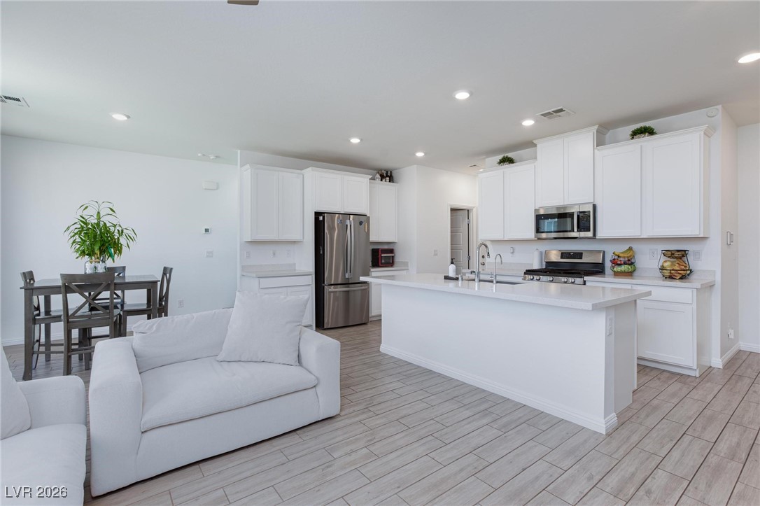 9652 Rankin Ridge Las Vegas, NV 89178 - Photo 8 of 31