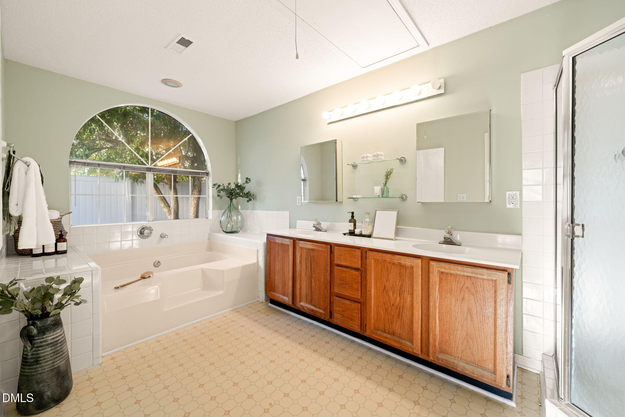 105 Albany Point Chapel Hill, NC 27517 - Photo 15 of 32 105 21-web-or-mls-untitled-29