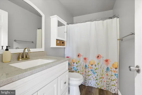 $180,000 | 3419 Glen Hollow Drive, Dover, PA 17315