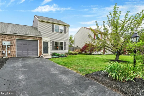 $180,000 | 3419 Glen Hollow Drive, Dover, PA 17315