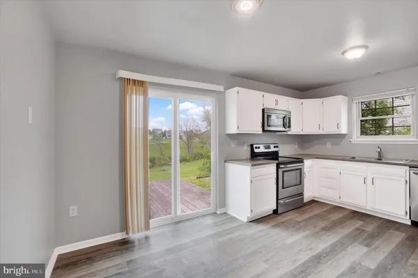 $180,000 | 3419 Glen Hollow Drive, Dover, PA 17315